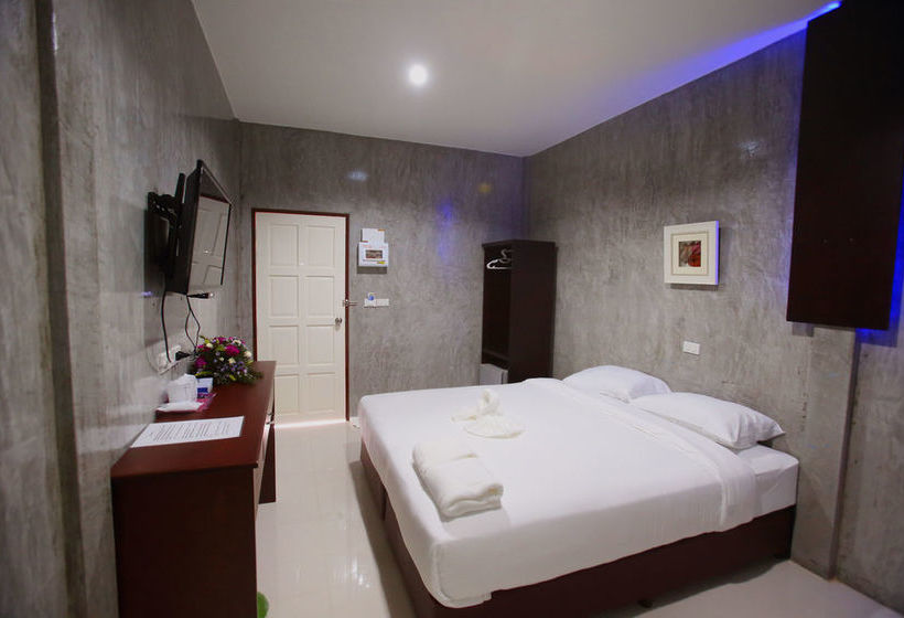 Hotel Ruenphukarn Resort 4