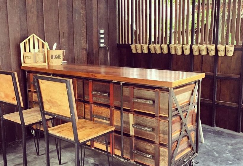 Hotel Niwas Ayutthaya 4