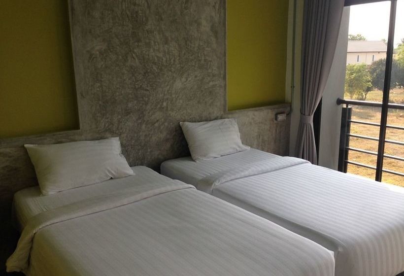 Pornsiri Hotel Sisaket 6