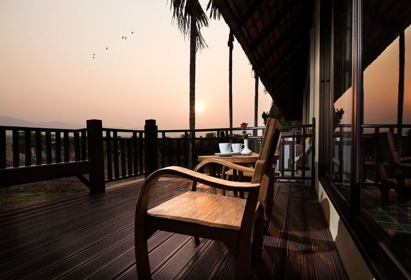 Hotel Suwannatara Resort & Spa 11