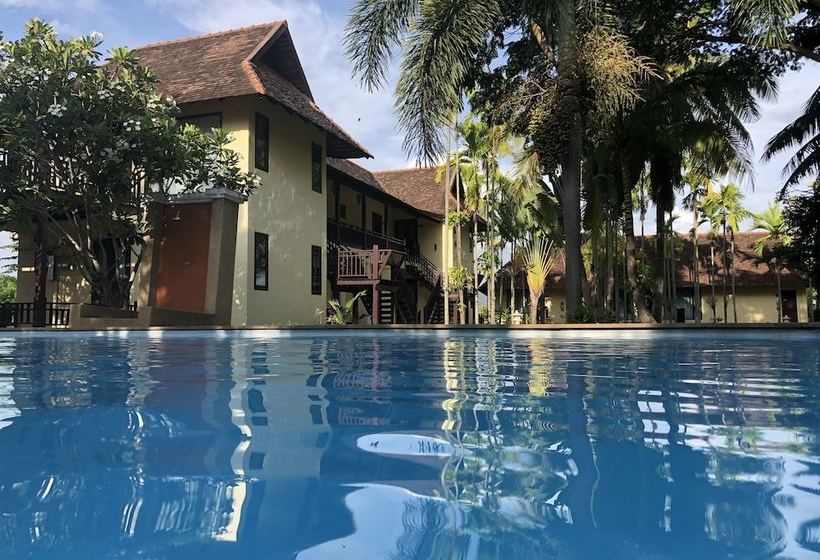 Hotel Suwannatara Resort & Spa 16