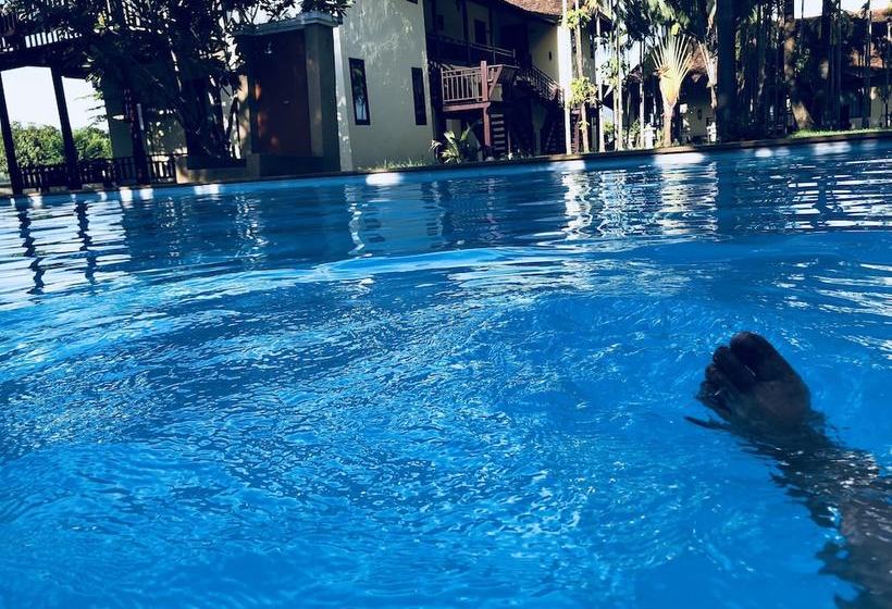 Hotel Suwannatara Resort & Spa 17