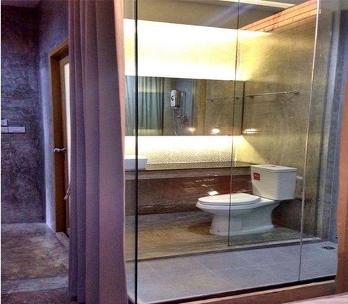 Hotel Journey Hostel Suratthani 10