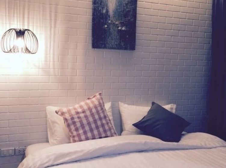 Hotel Journey Hostel Suratthani 3