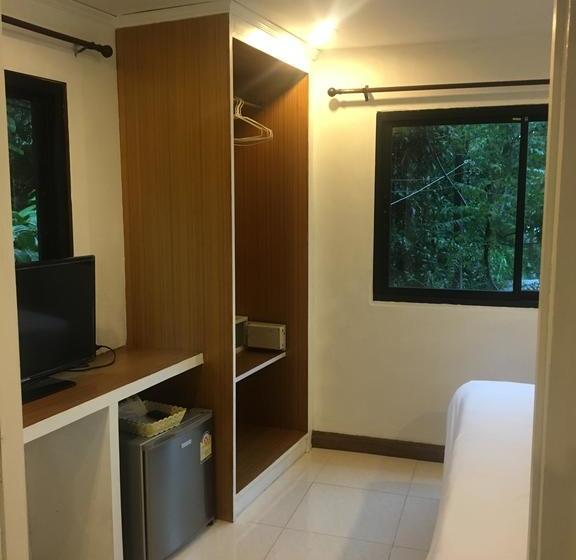 Pension Corsica Guesthouse 1