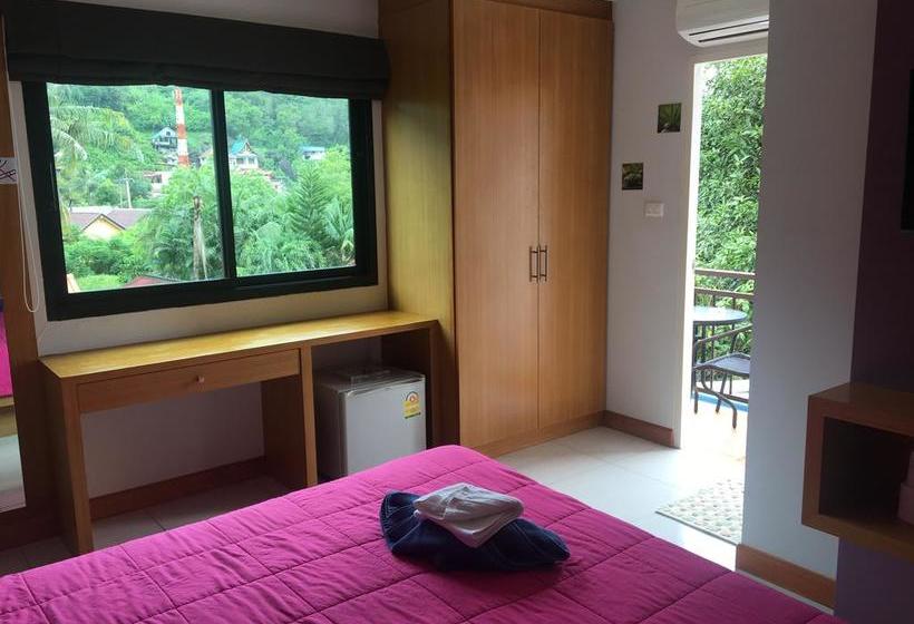 Pension Corsica Guesthouse 14