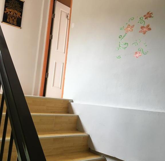 Pension Corsica Guesthouse 16