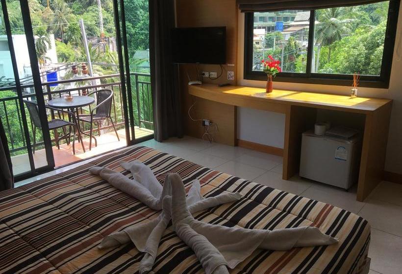 Pension Corsica Guesthouse 6