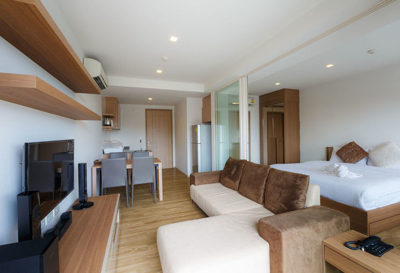 Baan Sanngarm Beachfront Condominium 19