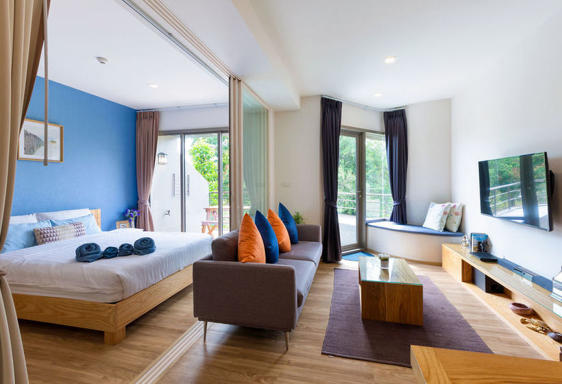 Baan Sanngarm Beachfront Condominium 8