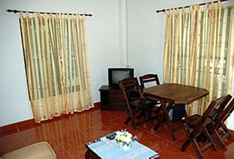 Hotel Apple Bungalows 12