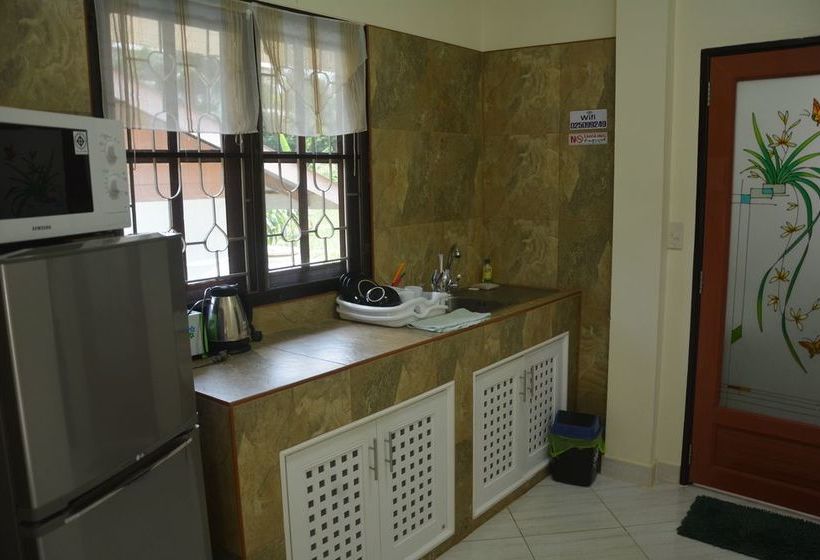 Hotel Apple Bungalows 6