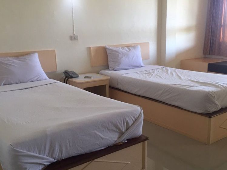 Sabai Hotel & Plaza 4