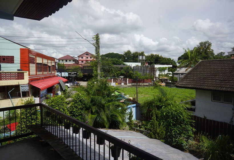 Hostel The Blue 14 House 15