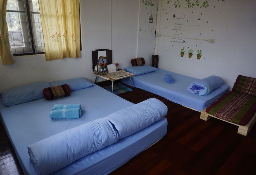 Hostel The Blue 14 House 6