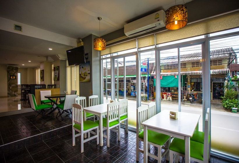 Hotel Maharaj Grand 19