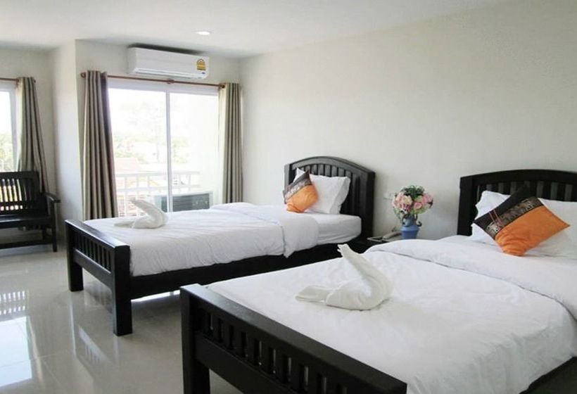 Hotel Maharaj Grand 6