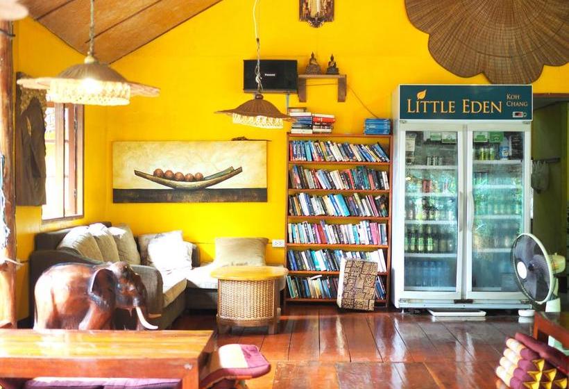 Hotel Exotic Bungalows 8