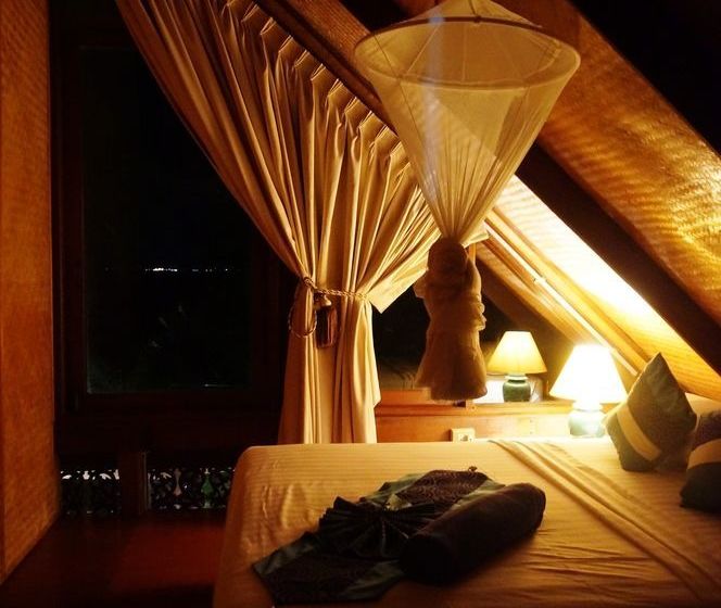 Beachfront Samui Villas 20