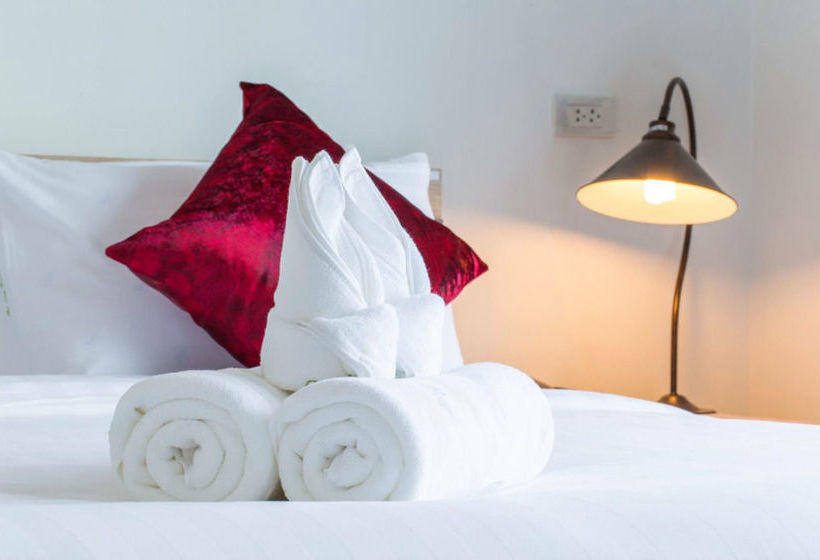 Hotel The Way Phuket 2