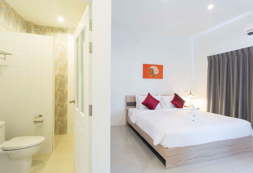 Hotel The Way Phuket 3