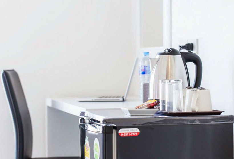 Hotel The Way Phuket 8