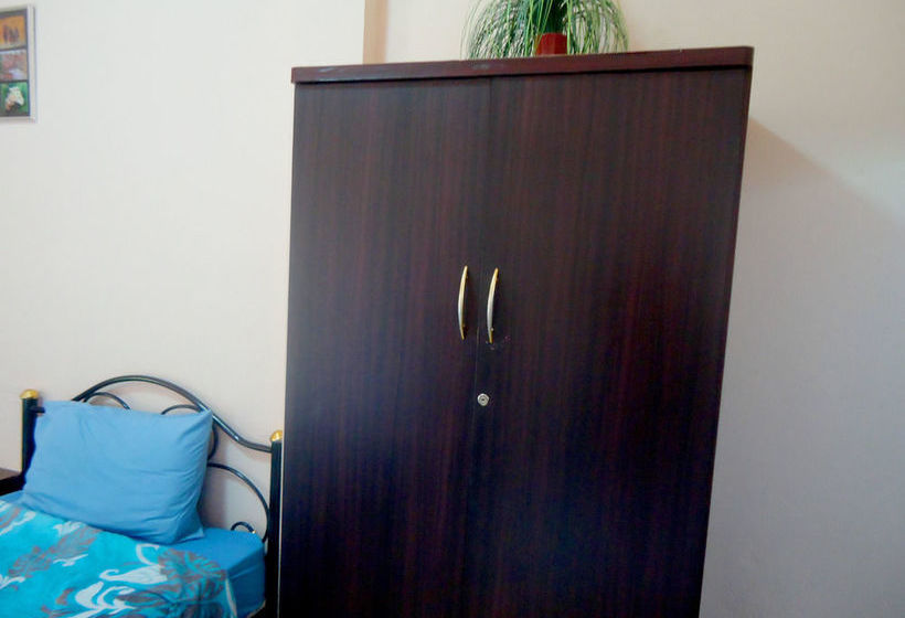 Hotel Baan Somtawin 10