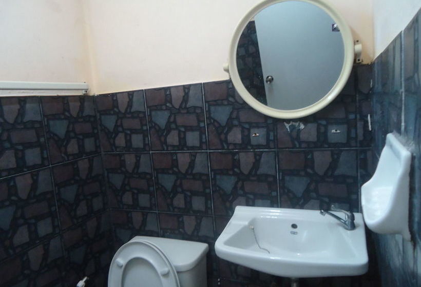 Hotel Baan Somtawin 18