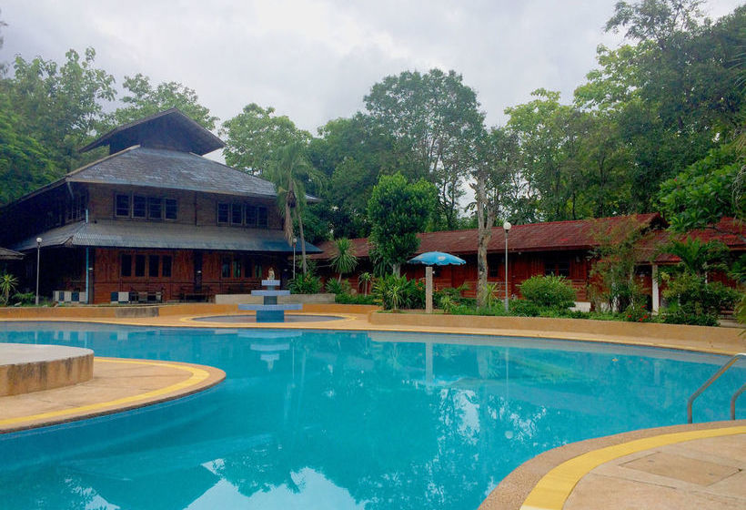 Hotel Saksuay Klangdoi Resort