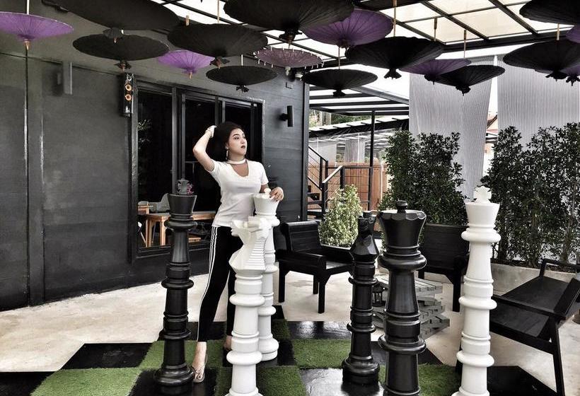 Hotel 1715 House & Caff Resort Phuket 9