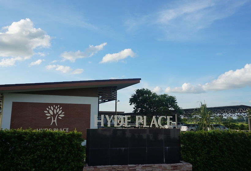 Hotel Hyde Place Resort