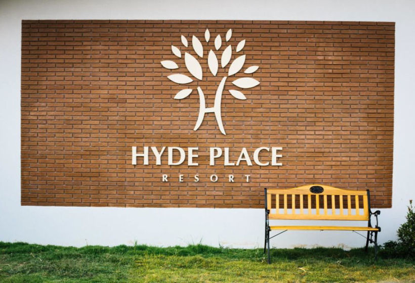 Hotel Hyde Place Resort 1