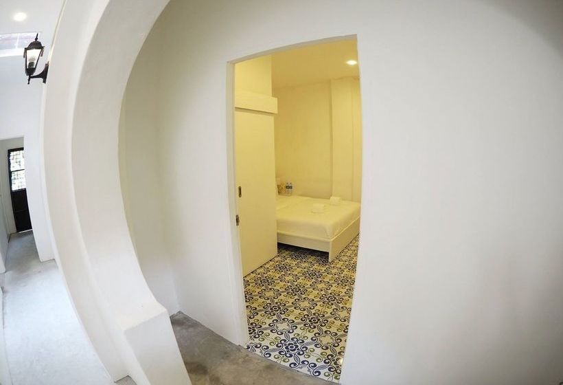 Chino Town Gallery Hostel 19