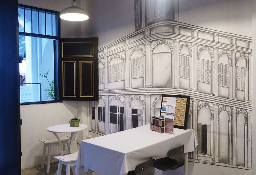 Chino Town Gallery Hostel 9