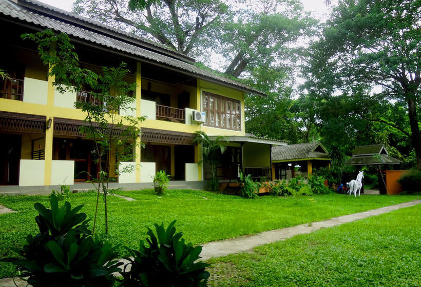 Hotel The Point Villa