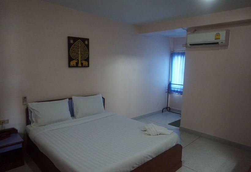 Hotel Metro Residence 13