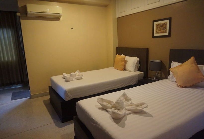 Hotel Metro Residence 16