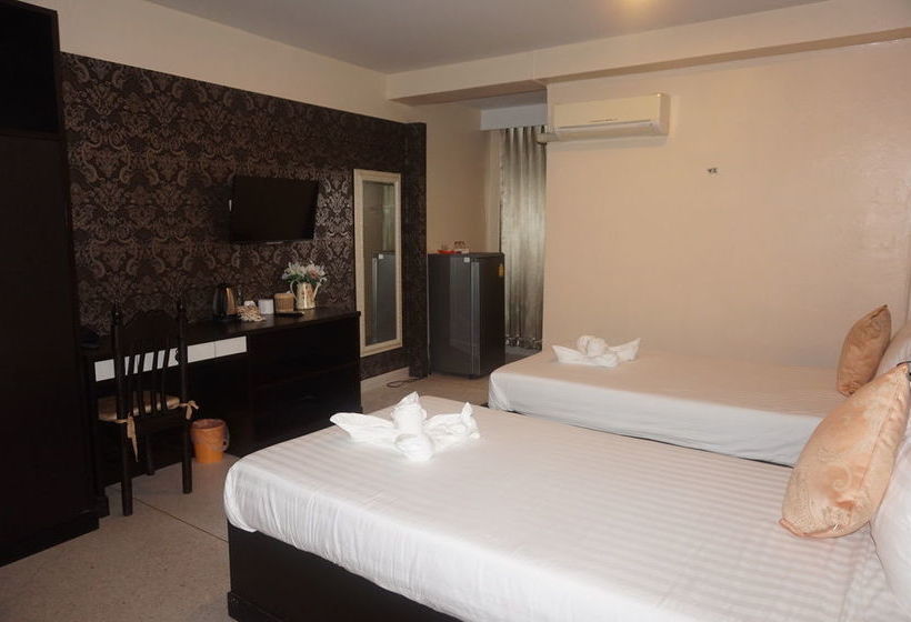 Hotel Metro Residence 19