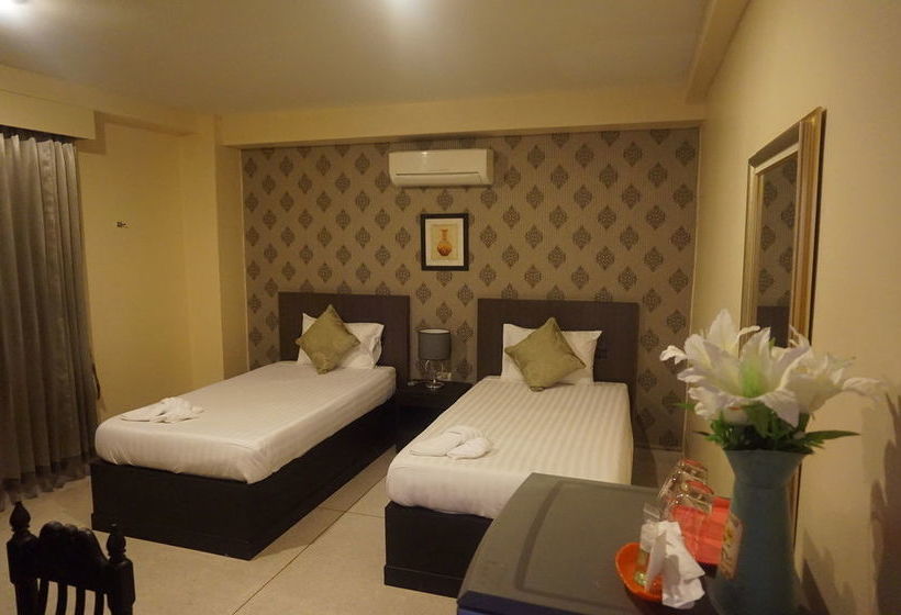 Hotel Metro Residence 20