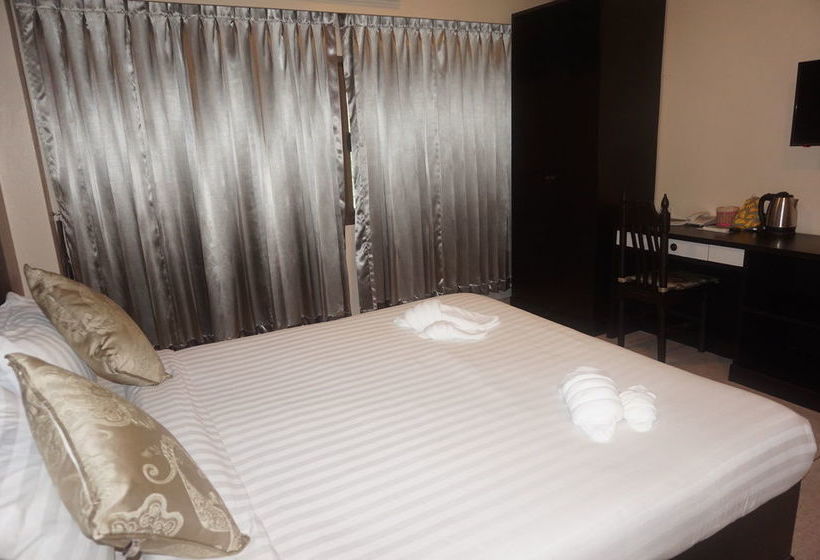 Hotel Metro Residence 9