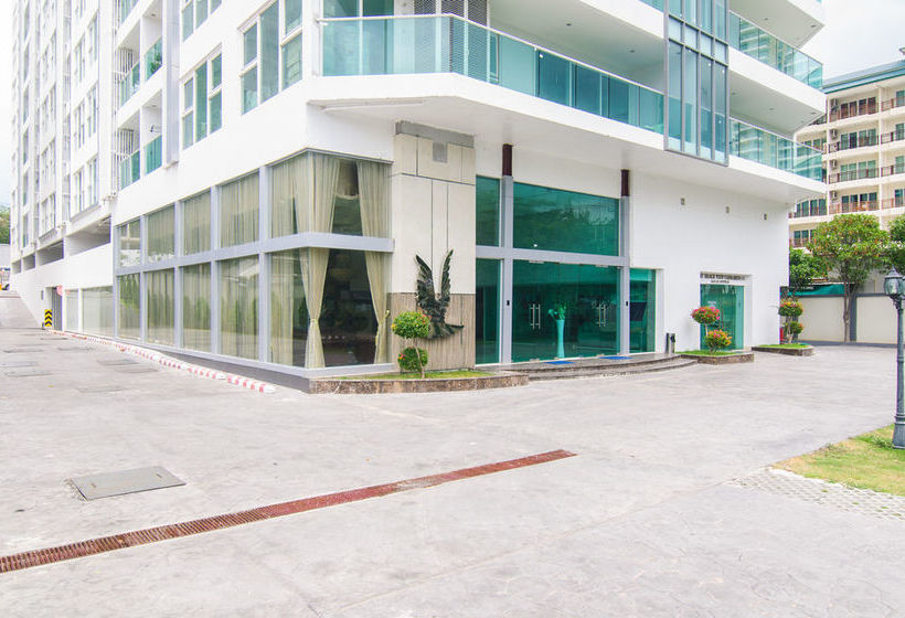 Cosy Beach View Condominium 2