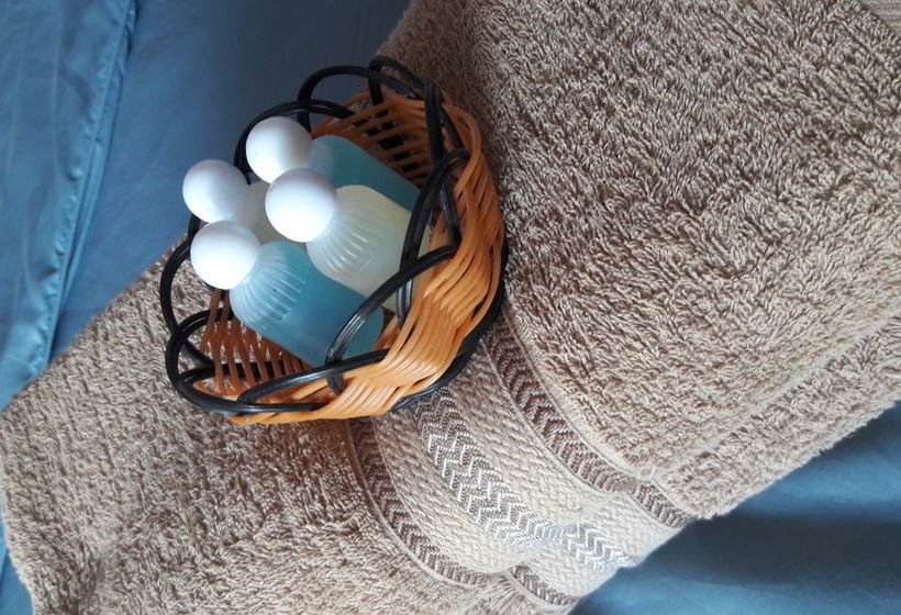 Hotel Baan Kiengtalay Samroiyod 10