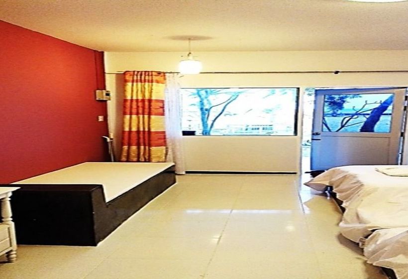 Hotel Merito Beach Resort 6