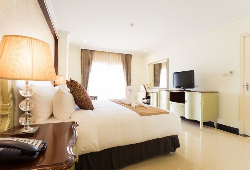 Hotel Lk Crystal Ville 13