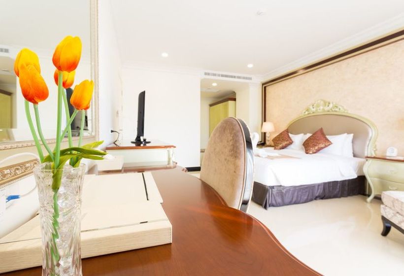 Hotel Lk Crystal Ville 15