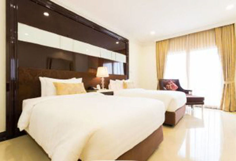 Hotel Lk Crystal Ville 7