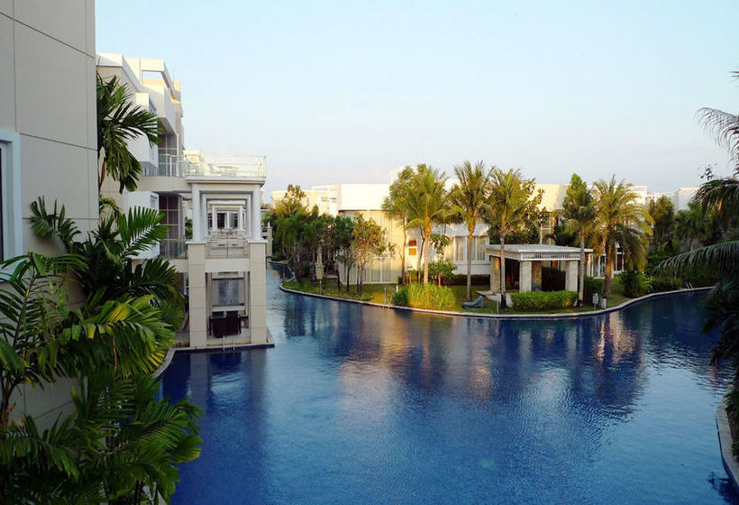 Sunvillas Hua Hin Blue Lagoon