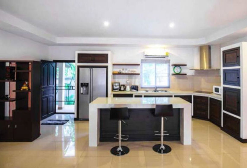 Nok Sawan Villa By Jetta 15