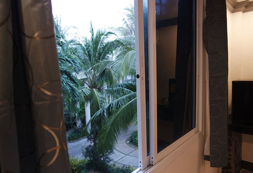 Hotel Cha Am Lodge Steakhouse 12