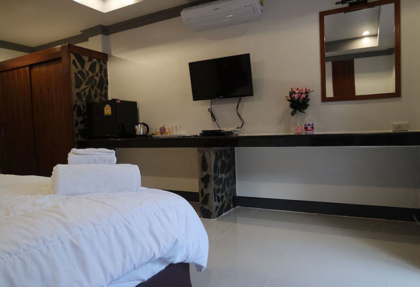 Hotel Cha Am Lodge Steakhouse 7